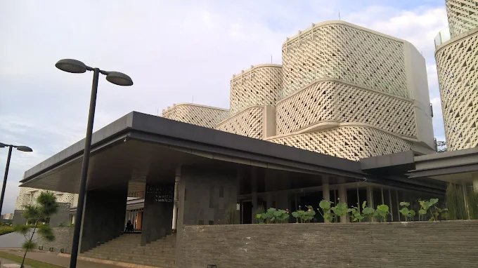 Gedung laboratorium